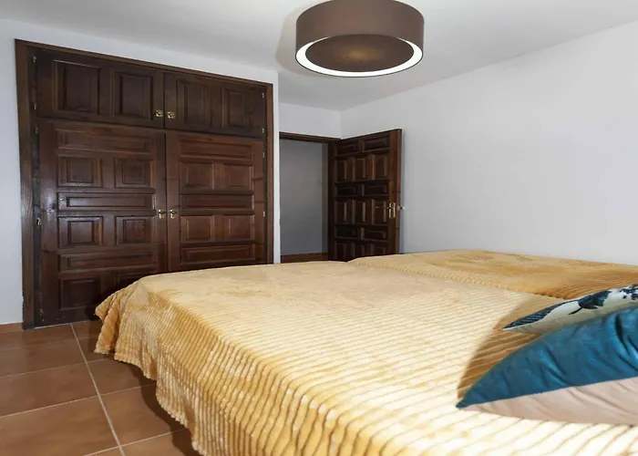 In Near Cap De Creus Park Росас